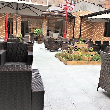 Hotel Plaza Viktoria Gyumri Extérieur photo